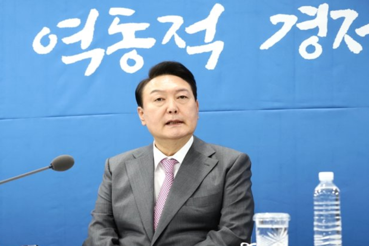 ยุนคาดว่าจะแสดงข้อความแห่งความสามัคคีในระหว่างการเยือนกวางจู
